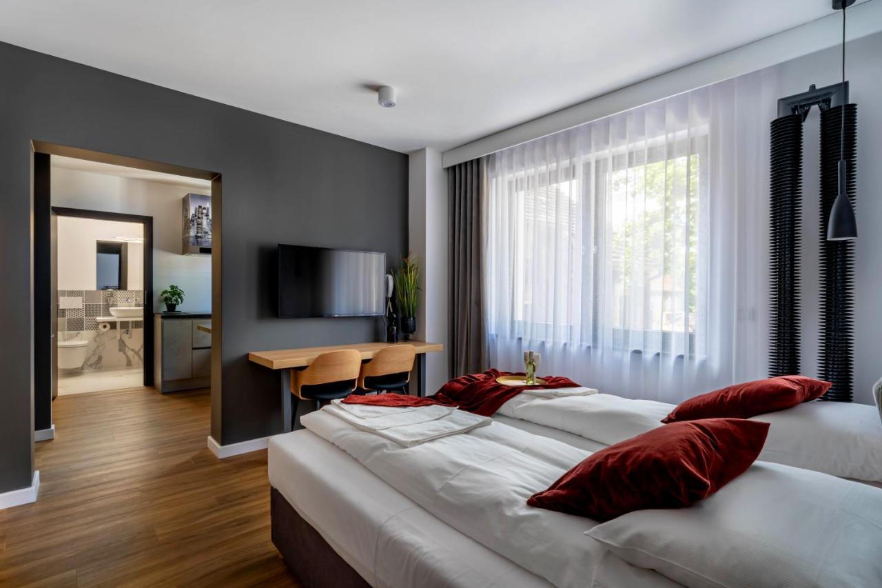 Apart House, Tylna 20 เจโลนากูรา ภายนอก รูปภาพ