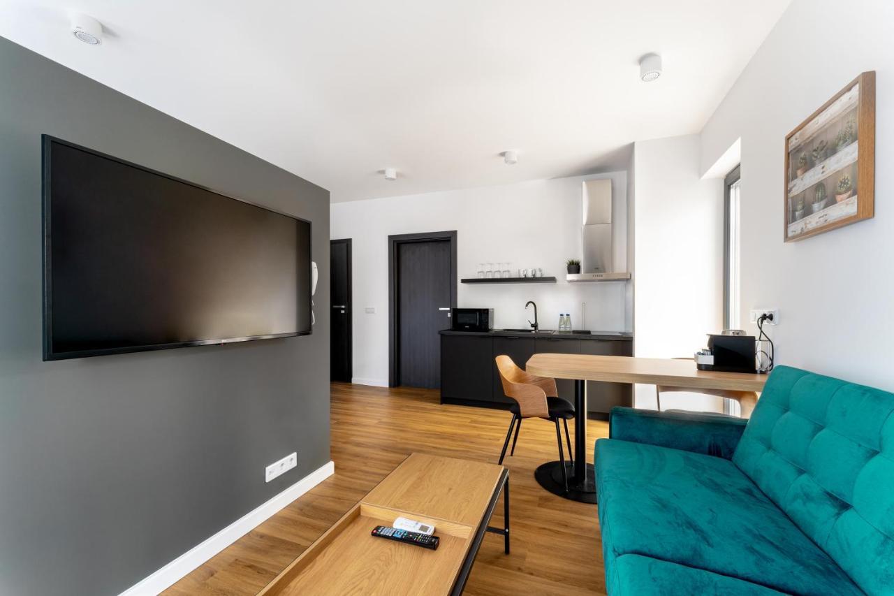 Apart House, Tylna 20 เจโลนากูรา ภายนอก รูปภาพ