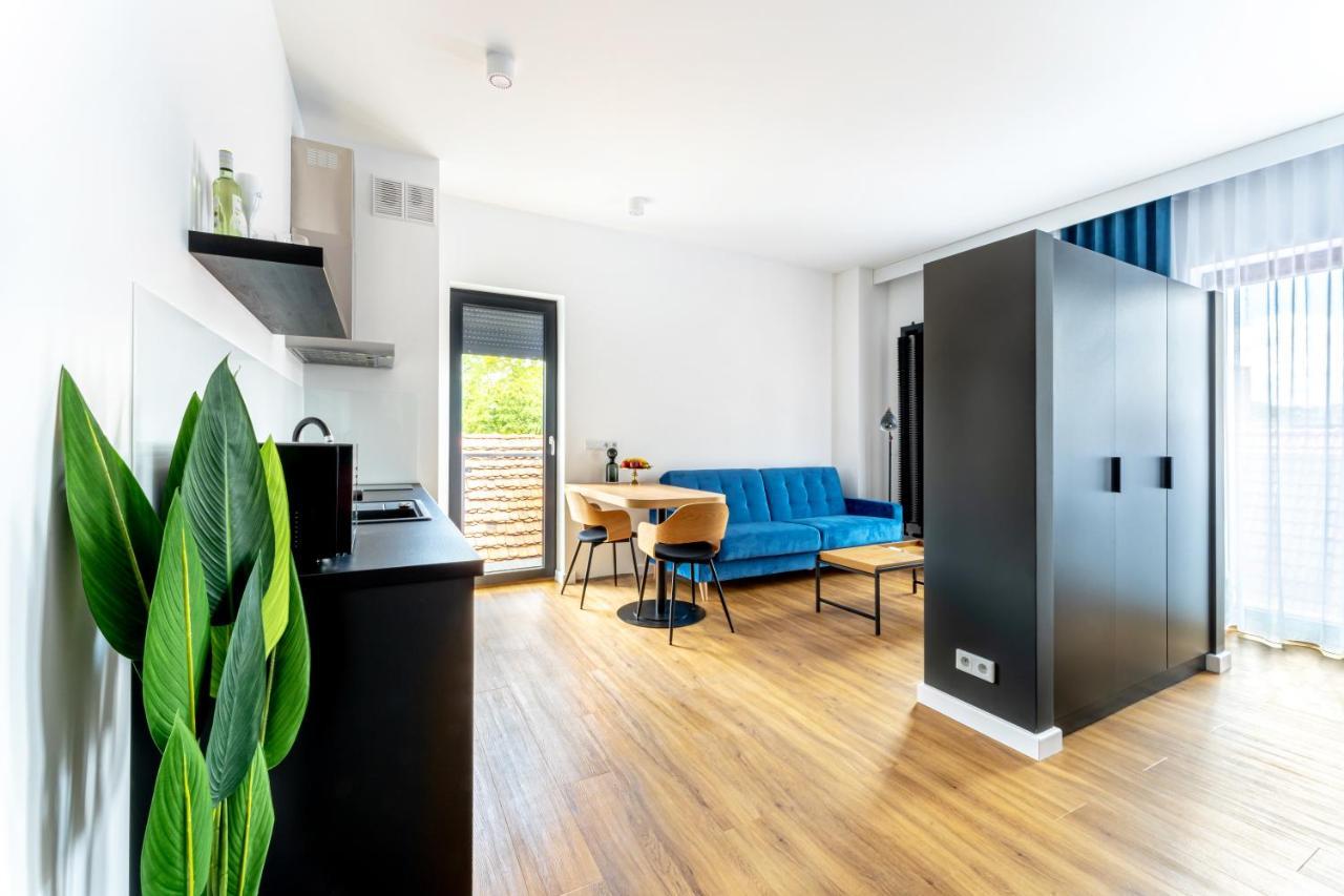 Apart House, Tylna 20 เจโลนากูรา ภายนอก รูปภาพ